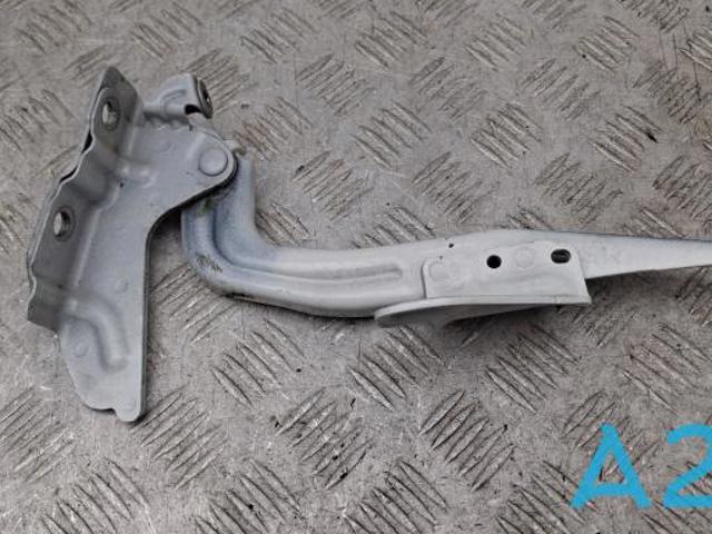 Завіса капота права 57260SJ0009P SUBARU