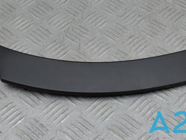 Накладка бампера заднього, права 57756AN30A SUBARU