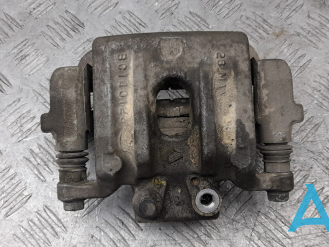 Супорт гальмівний задній правий 582302W000 HYUNDAI