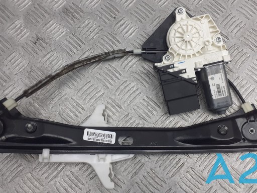 Механізм склопідйомника двері задньої, правої 5C6839462B VAG