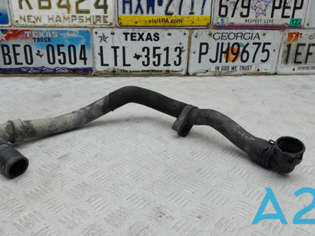 Шланг/патрубок радіатора охолодження, нижній 5N0121051F VAG