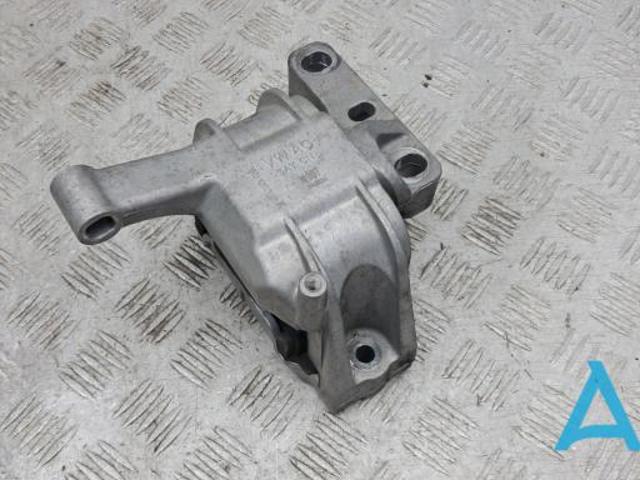 Права подушка мотора 5N0199262K VAG