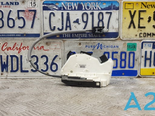 Замок задньої двері, лівої 5N0839015B VAG