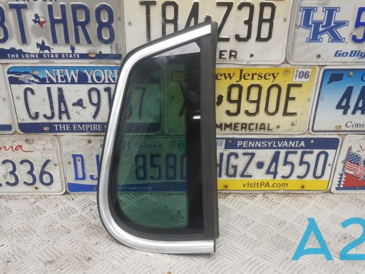 Стукло багажника, праве 5N0845042SNVB VAG
