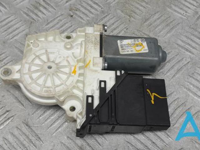 Двигун стеклопод'емника двері задньої, лівої 5N0959703GVW1 VAG
