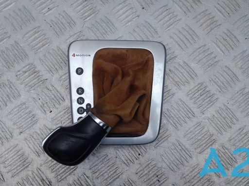 Ручка важеля коробки передач 5N1713203RUMF VAG