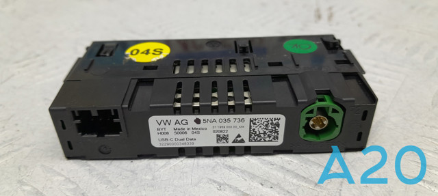USB-розгалужувач 5NA035736 VAG