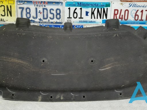 Шумка капота 5NG863831 VAG