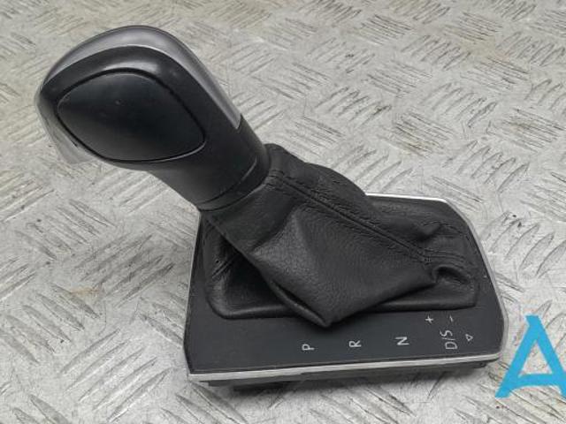 Рукоятка важеля КПП 5NN713203AHQD VAG