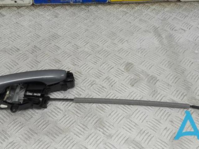 Ручка задньої двері зовнішня права 5NN837206BGRU VAG