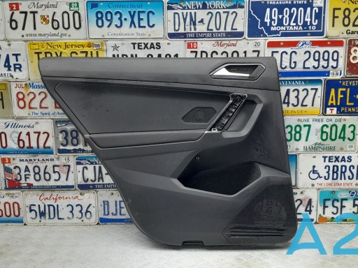 Картка обшивки дверей задніх правих 5NN867209AMAQ HONDA