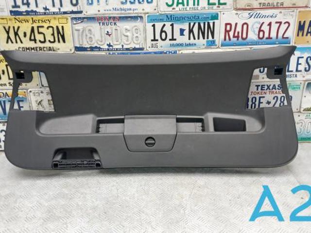 Оббивка дверей задка кузова 5NN86760182V VAG
