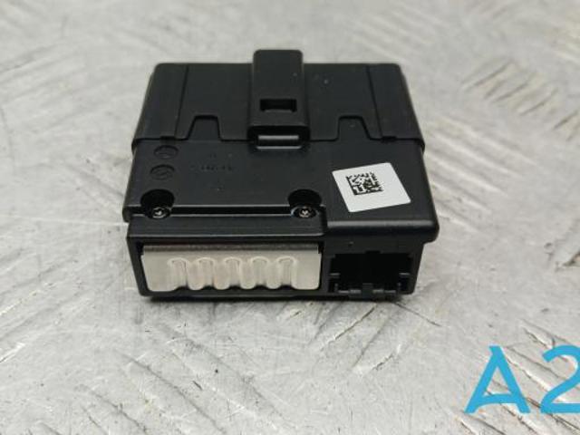 USB-розгалужувач 5Q0035726L VAG