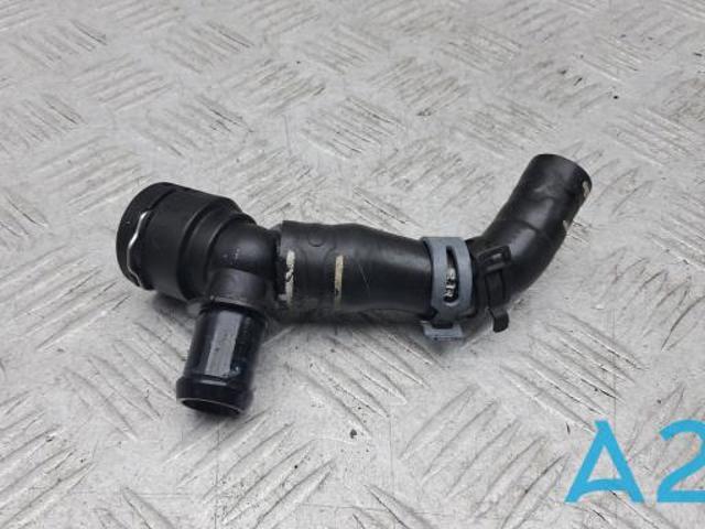 Водяний патрубок 5Q0122291AB VAG