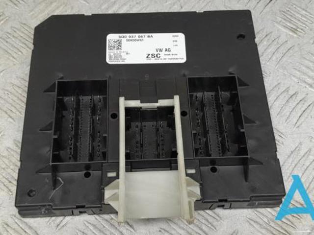 Блок комфорту 5Q0937087BB VAG