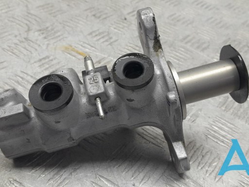 Циліндр гальмівний, головний 5QM614019H VAG