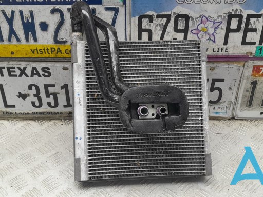 Охолоджувач повітря 5QM816103 VAG