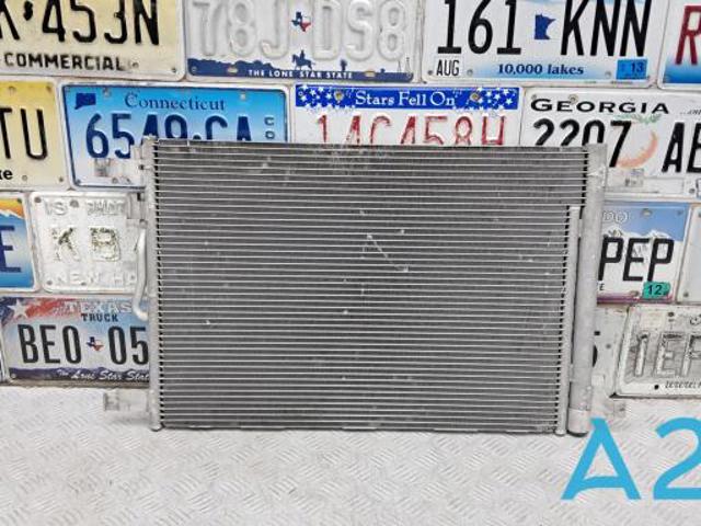 Трубопроводи і радіатор кондиціонера Volkswagen Tiguan 2