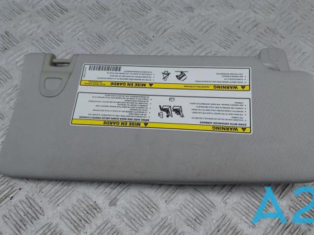 Козирок протисонячний 5SY76PS4AC CHRYSLER