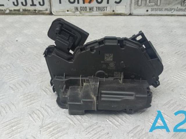 Замок двері правої передньої 5TB837016C VAG