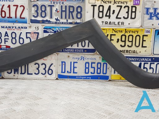 Молдинг задніх правих дверей 5UP26RXFAA CHRYSLER