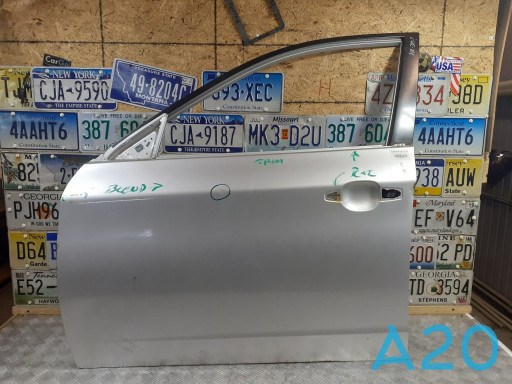 Двері передні, ліві 60009FG0139P SUBARU