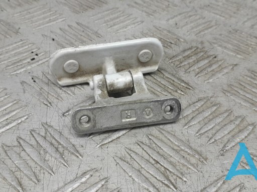 Петля багажника 600661200A TESLA