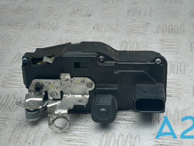 Внутрішній дверний замок 600891200C TESLA