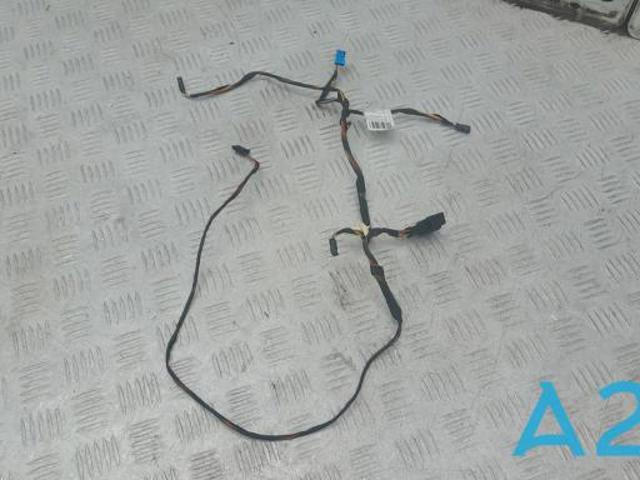 Джгут проводів передньої двері 61126819934 BMW