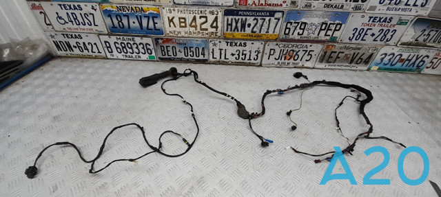 Електропроводка передніх дверей 61128714781 BMW