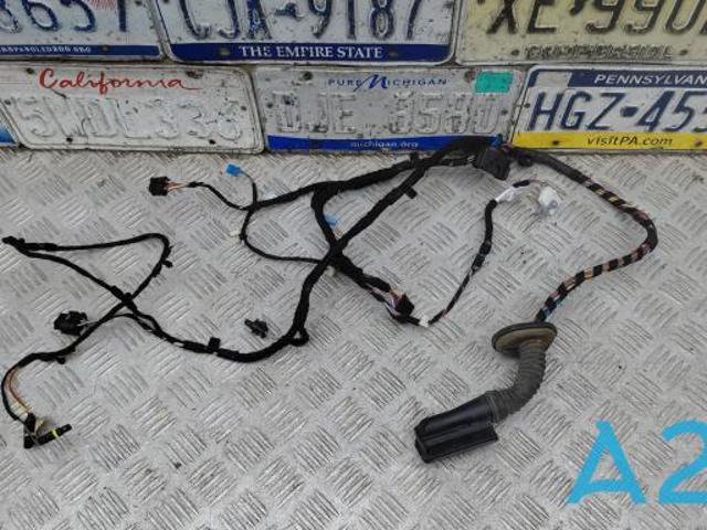 Джгут проводів передньої двері 61129384571 BMW
