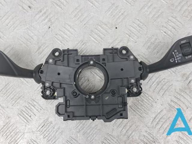 Перемикач підрульовий 61315A32040 BMW