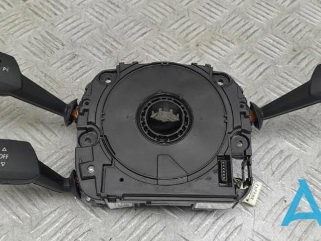 Перемикач підрульовий, в зборі 61319164423 BMW