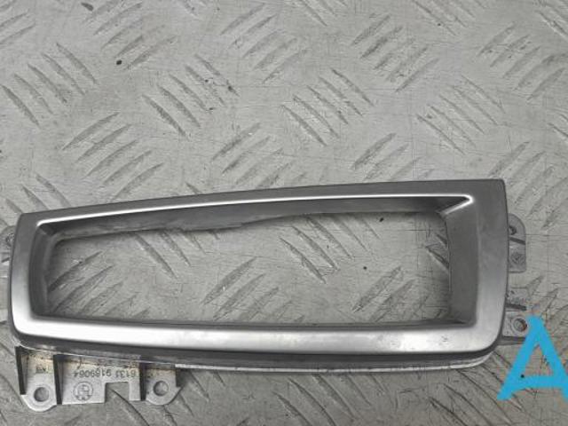Облицювання важеля перемикання передач АКПП 61319189064 BMW