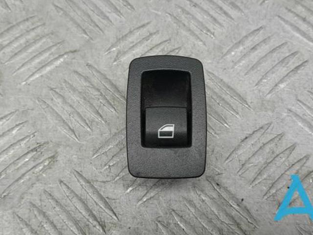 Кнопка вмикання двигуна склопідіймача задня 61319208106 BMW