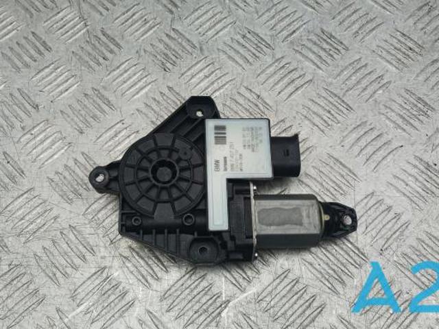 Мотор склопідйомника дверей задніх, лівих 61355A5C895 BMW