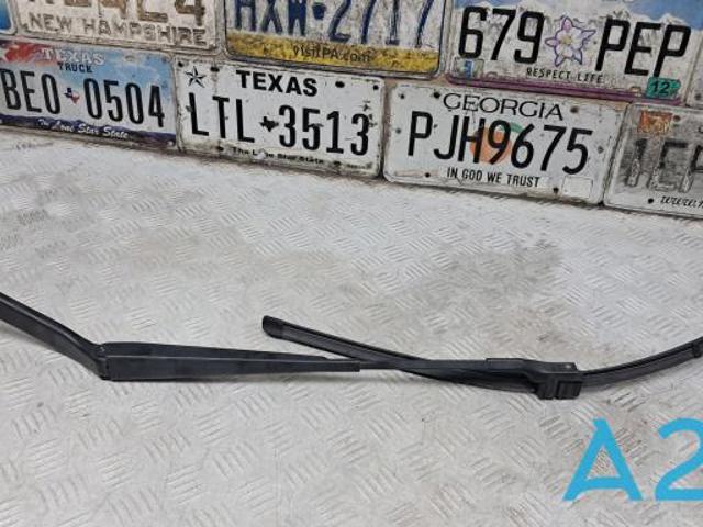 Повідок склоочисника 61619449954 BMW