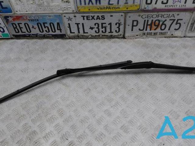 Важіль-поводок склоочисника лобового скла 61619463860 BMW