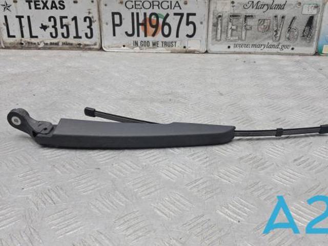 Важіль-поводок склоочисника заднього скла 61627356224 BMW