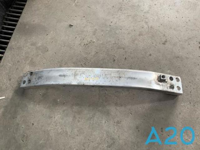 Шина бампера переднього 620305AA1A NISSAN