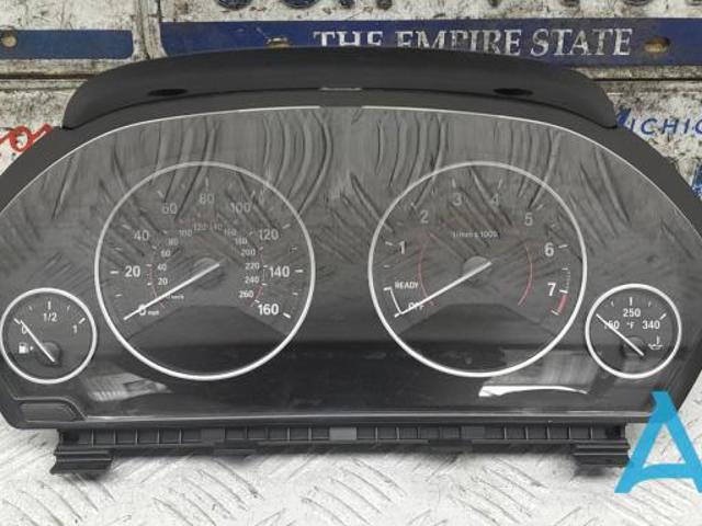 щиток приладу 62105A03A39 BMW