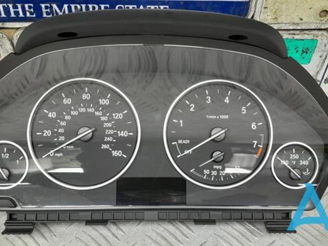 Щиток приладів додатковий 62108718281 BMW