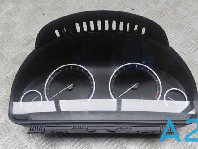 щиток приладу 62108795126 BMW