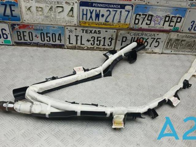 Подушка безпеки, збоку права айрбег 6217048110 TOYOTA