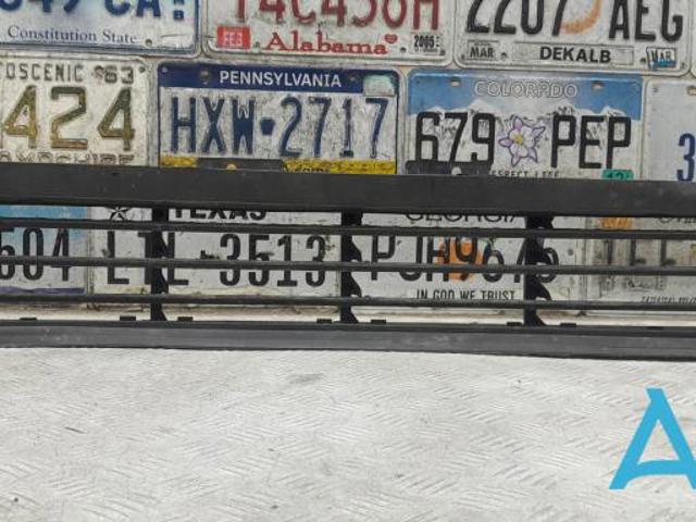 Повітроводи системи охолодження двигуна 623305AA0A NISSAN