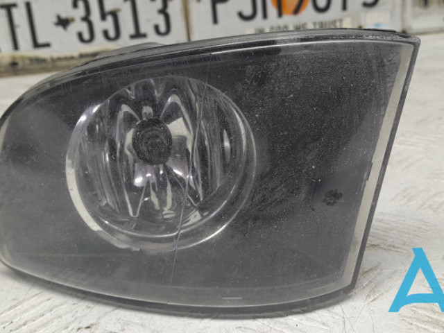 Фара протитуманна, ліва 63176937465 BMW