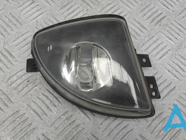 Права протитуманні фари 63177216888 BMW