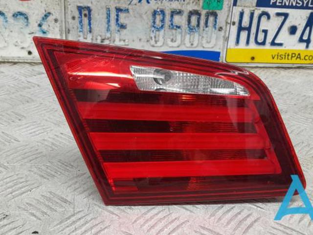Стоп задній 63217203225 BMW