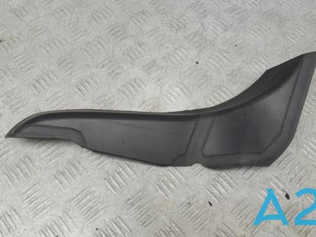 Накладка під задній ліхтар, лівий 63217382959 BMW