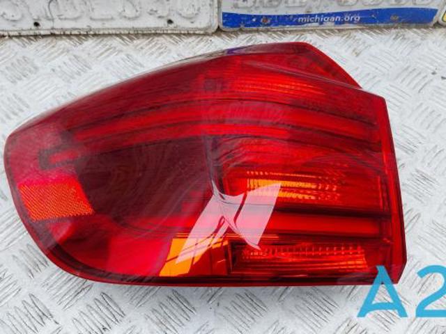 Ліхтар задній лівий, зовнішній 63217408735 BMW